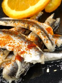 Gemarineerde ansjovis