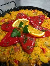 Paella vegetarisch (2 pers.) minstens 1 dag vooraf bestellen! 