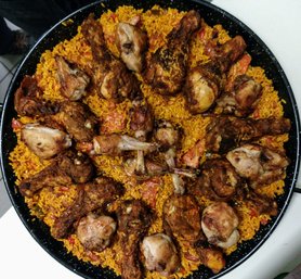 Paella vlees (2 pers.) minstens 1 dag vooraf bestellen!